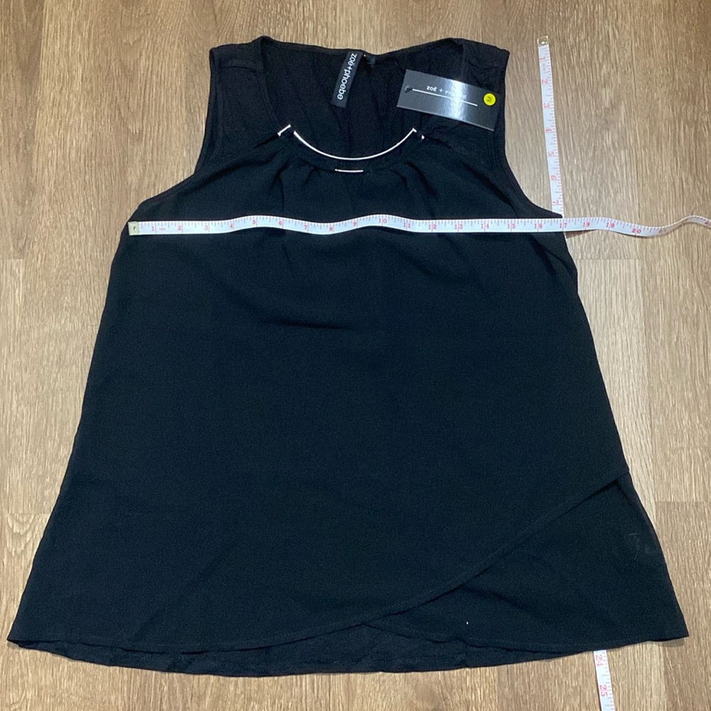 NWT Zoë + Phoebe Sleeveless Black Blouse Built in Necklace Medium
